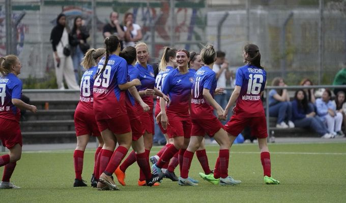 Historisches Heimspiel für die WSV-Frauen im Stadion am Zoo